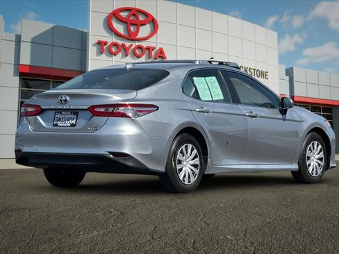 Certified 2020 Toyota Camry LE w/ Fleet Convenience Package FWD image 3