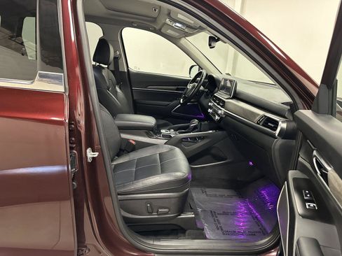 Used 2021 Kia Telluride EX w/ EX Premium Package FWD image 39