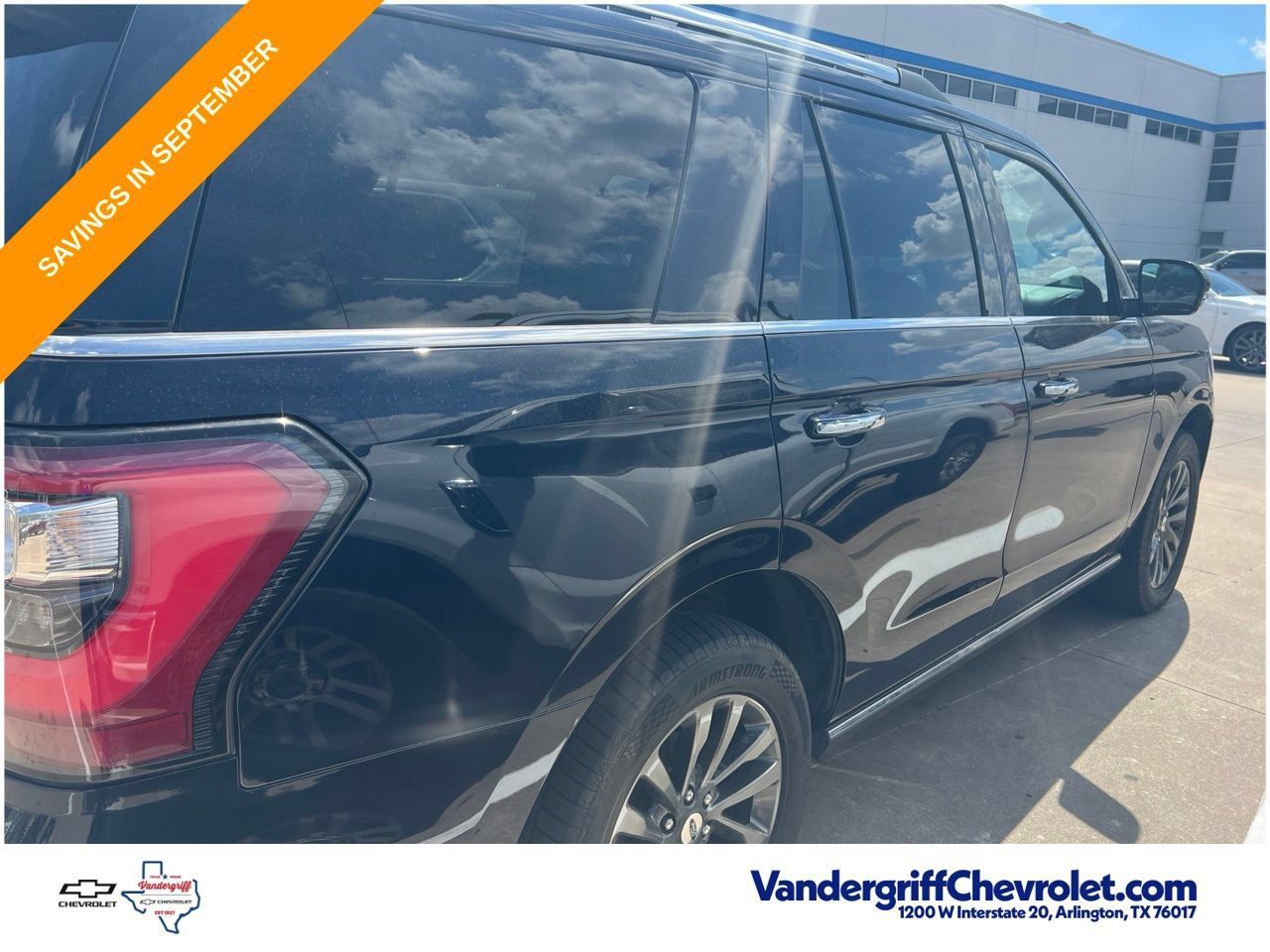 Used 2021 Ford Expedition Limited AWD/4WD image 7