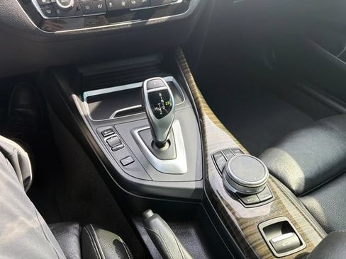 Used 2020 BMW 230i xDrive Convertible w/ Premium Package AWD/4WD image 13