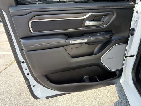 Used 2025 RAM 1500 Laramie w/ Night Edition AWD/4WD image 14