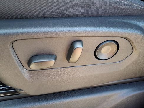 New 2026 Chevrolet Silverado 2500 Custom w/ Custom Value Package image 13