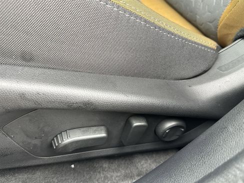 Used 2025 Subaru Crosstrek 2.5i Sport image 13