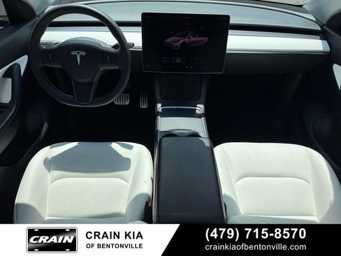 Used 2022 Tesla Model Y Performance AWD/4WD image 25