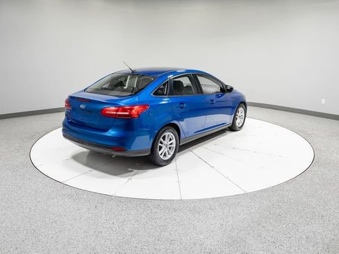 Used 2018 Ford Focus SE FWD image 29