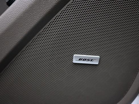 Used 2020 Chevrolet Traverse Premier w/ LPO, Floor Liner Package FWD image 12