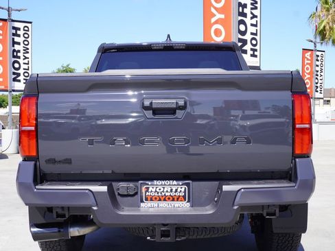 New 2026 Toyota Tacoma TRD Off-Road AWD/4WD image 5