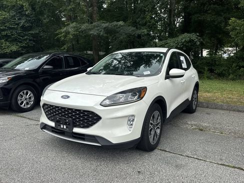 Used 2022 Ford Escape SEL FWD image 3