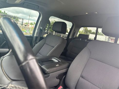 Used 2018 Chevrolet Silverado 1500 LT w/ All Star Edition AWD/4WD image 19