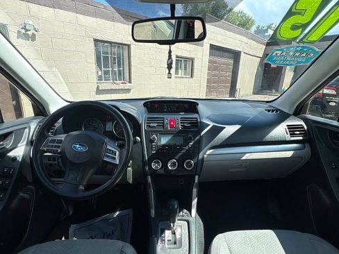 Used 2015 Subaru Forester 2.5i w/ Alloy Wheel Package AWD/4WD image 15