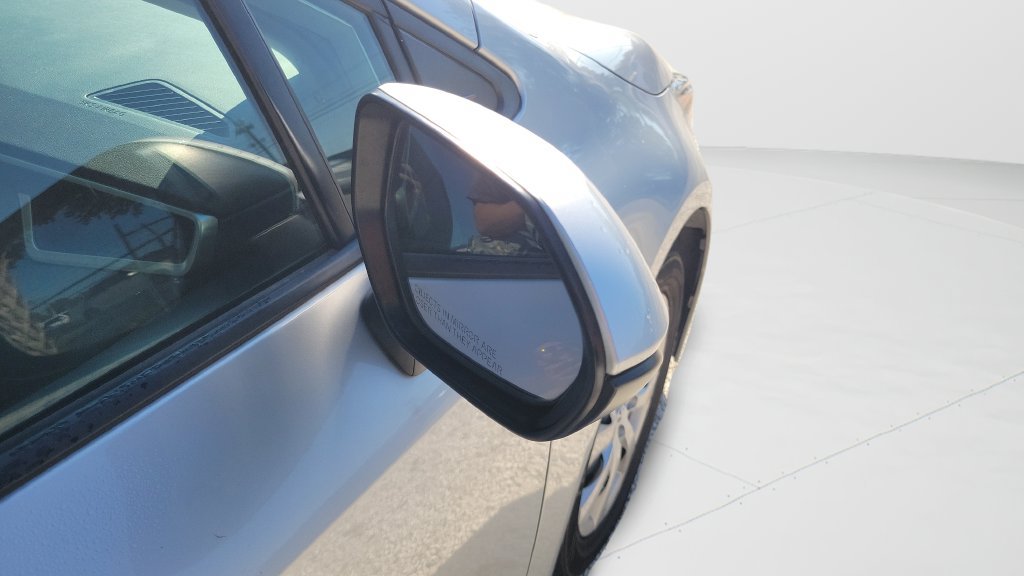 Used 2023 Toyota Corolla LE FWD image 11