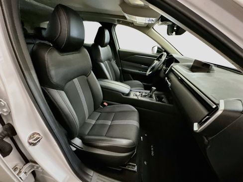 Used 2025 MAZDA CX-50 AWD 2.5 S w/ Premium Package image 34