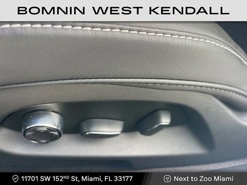 Used 2023 Chevrolet Corvette Z06 w/ Stealth Interior Trim Package image 7