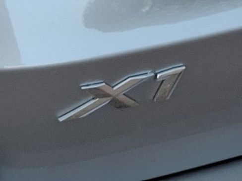 Used 2025 BMW X1 xDrive28i image 39