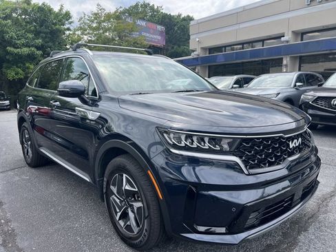 Certified 2023 Kia Sorento EX FWD image 7