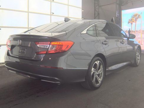 Used 2018 Honda Accord EX-L image 9