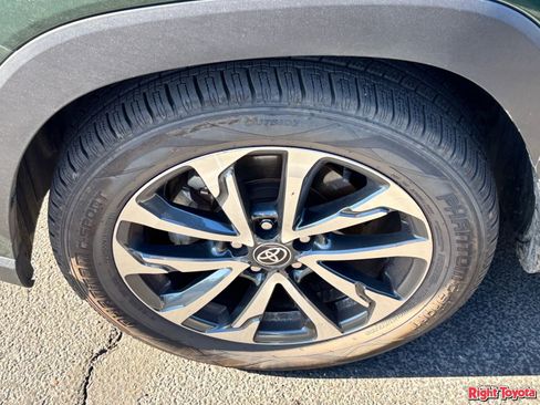 Certified 2023 Toyota Corolla Cross XLE w/ Convenience Package image 8