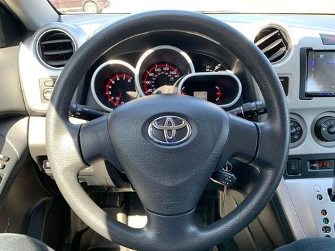 Used 2009 Toyota Matrix S image 16