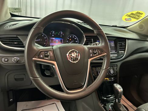 Used 2022 Buick Encore Preferred w/ Safety Package AWD/4WD image 15
