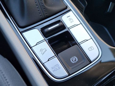 New 2026 Hyundai Tucson SE image 19