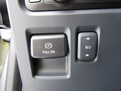 Used 2023 Ford F150 XLT w/ Equipment Group 302A High image 31