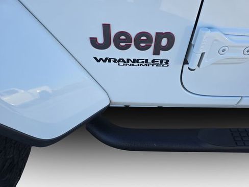 Used 2020 Jeep Wrangler Unlimited Rubicon image 20
