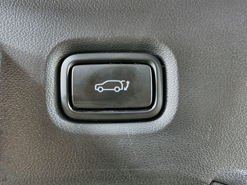 Used 2024 Hyundai Ioniq 5 SEL AWD/4WD image 29