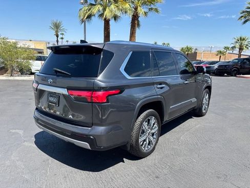 Used 2023 Toyota Sequoia Capstone AWD/4WD image 5