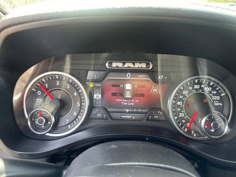 Used 2025 RAM 1500 Laramie image 35