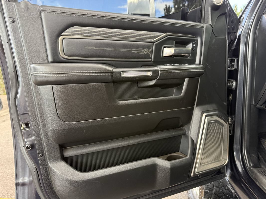 Used 2019 RAM 2500 Limited AWD/4WD image 12