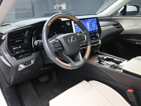 Used 2023 Lexus RX 350 FWD w/ Cold Area Package image 18