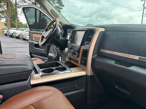 Used 2014 RAM 1500 Laramie Longhorn w/ Convenience Group AWD/4WD image 11