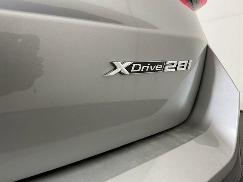New 2026 BMW X1 xDrive28i w/ Technology Package AWD/4WD image 32