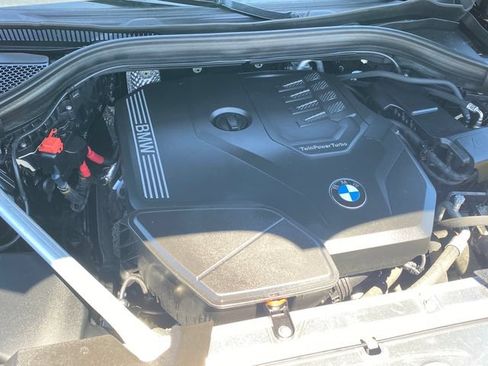 Used 2025 BMW X4 xDrive30i AWD/4WD image 23