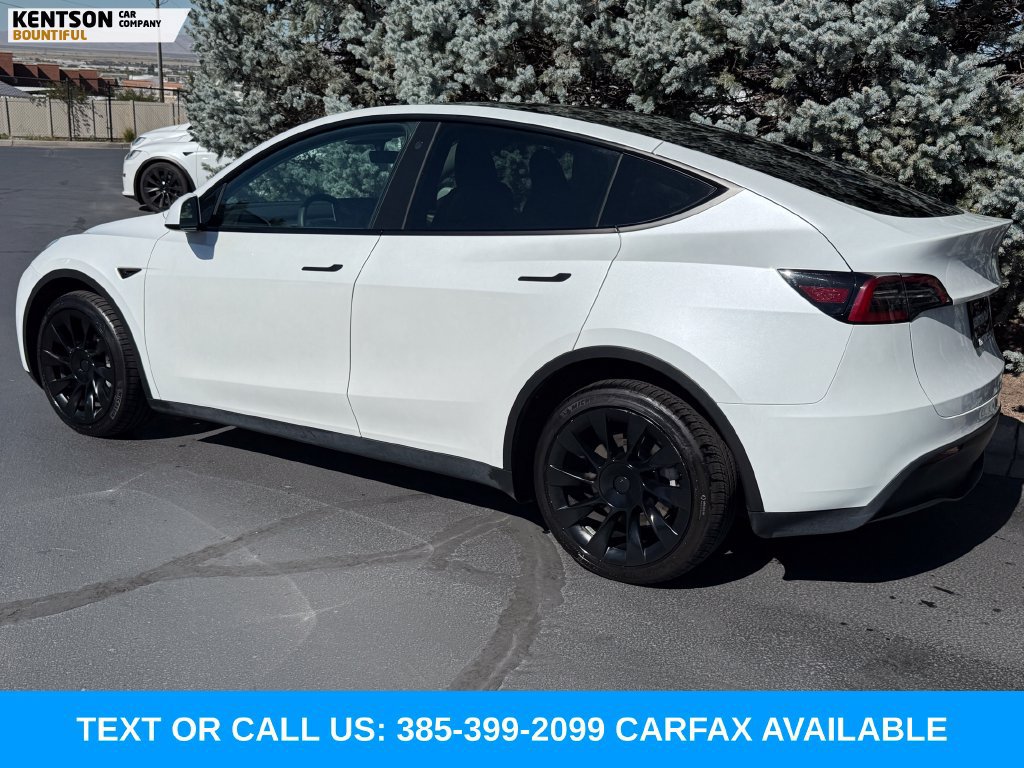 Used 2023 Tesla Model Y Long Range AWD/4WD image 5