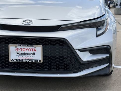 Used 2023 Toyota Corolla SE FWD image 9