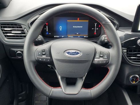 Used 2025 Ford Escape ST-Line image 26
