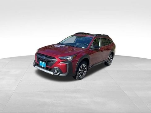 Used 2025 Subaru Outback Limited w/ Popular Package #2 image 4