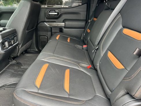 Used 2021 GMC Sierra 1500 AT4 w/ AT4 Value Package AWD/4WD image 16