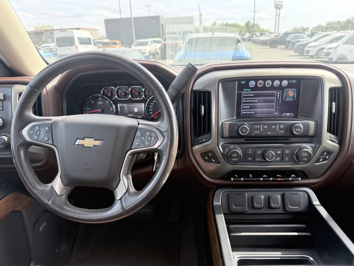 Used 2017 Chevrolet Silverado 1500 High Country AWD/4WD image 11