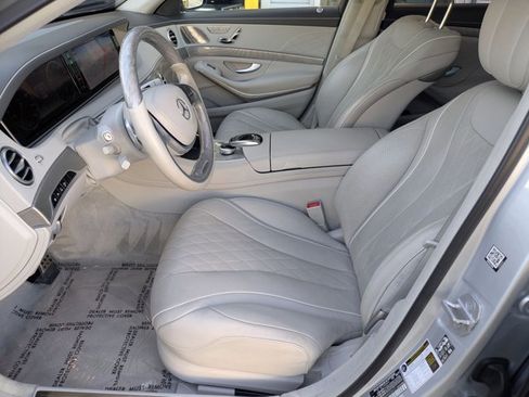 Used 2017 Mercedes-Benz S 550 S 550 image 10