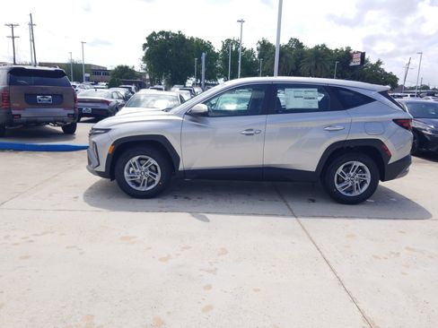 New 2026 Hyundai Tucson SE FWD image 4