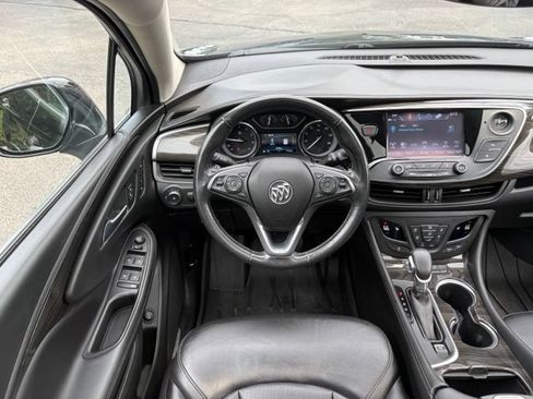 Used 2020 Buick Envision Essence FWD image 19
