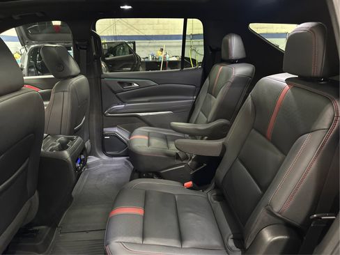 Certified 2024 Chevrolet Traverse RS AWD/4WD image 10