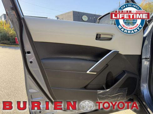 New 2026 Toyota Corolla Cross L image 10