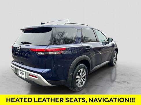 Used 2023 Nissan Pathfinder SL w/ Lighting Package (N92) AWD/4WD image 5