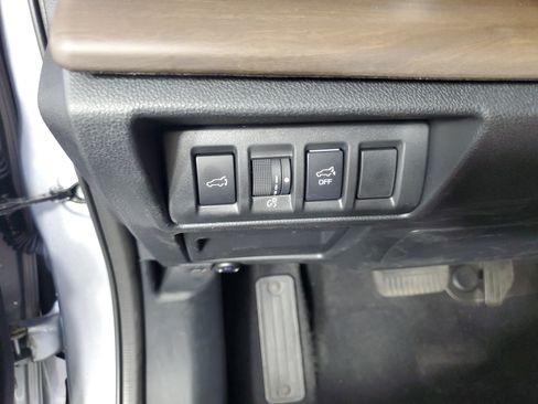 Used 2025 Subaru Outback Touring XT w/ Tech Package 2 AWD/4WD image 34