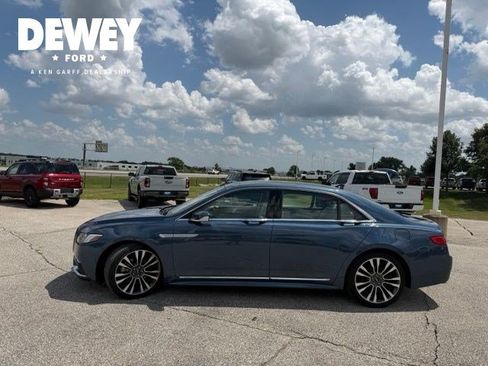 Used 2018 Lincoln Continental Reserve AWD/4WD image 5