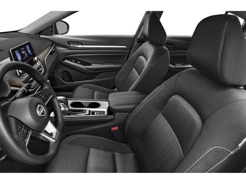 Used 2023 Nissan Altima 2.5 SV image 6