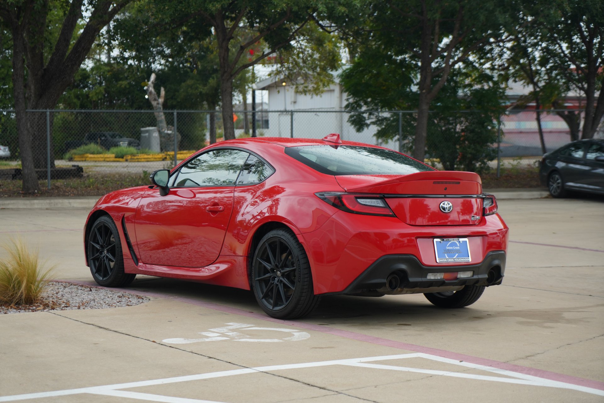 Used 2023 Toyota GR86 Premium RWD image 6